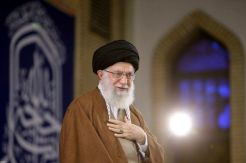 Ayatollah Khamenei: Tak Akan Ada Perang Iran dengan AS