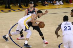 Warriors Amankan Game...