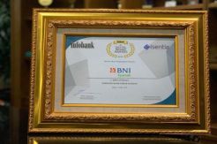 BNI Syariah Raih Penghargaan...