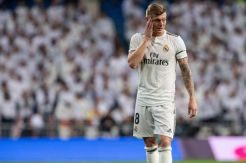 Toni Kroos Perbarui...