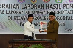 Marten Taha Ukir Sejarah...