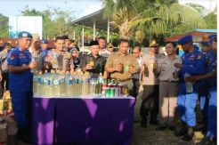 Ribuan Miras Ilegal Berbagai Merk Dimusnahkan Polda Papua Barat