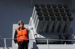 Kapal Induk Australia Dikuntit Militer China di Laut China Selatan
