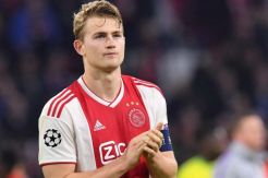 Cari Pengganti Ramos, Madrid Ikut Kejar De Ligt