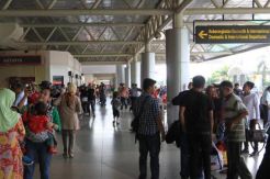 3 Peleton TNI AU Amankan Pemudik di Bandara SMB II Palembang