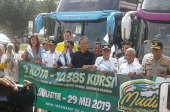 Mudik Gratis Indomaret Berangkatkan 10.385 Orang ke Kampung Halaman