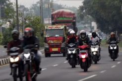 Pemudik Arah Jawa Menyemut di Pantura, Arah Jakarta Padat