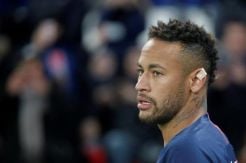 Pelatih Brasil Pusing...