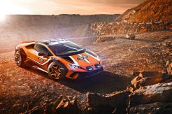 Lamborghini Huracan Sterrato Supercar Off-Road Pertama di Dunia