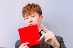 B.I Mundur dari iKon,...