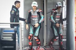 Fabio Quartararo Pimpin Sesi Pemanasan, Rossi Turun Dua Peringkat