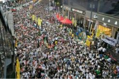 Pemimpin Hong Kong Carrie Lam Dituntut Segera Mundur