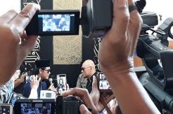 Ucapkan Dua Kalimat...