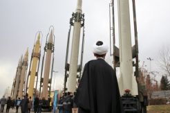 Galloway Bilang AS Serang Iran Sama Halnya Membuka Gerbang Neraka