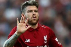 Villarreal Dapatkan Bek Eks Liverpool