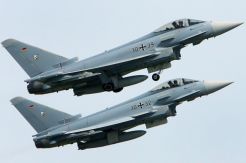 Dua Jet Tempur Jerman Tabrakan di Udara, Satu Pilot Tewas