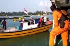 Basarnas Selamatkan ABK-Kapal yang Mengalami Kerusakan Mesin di Perairan Lampung