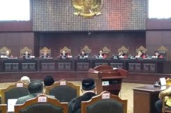 Semua Lapisan Masyarakat Harus Menerima dan Hormati Putusan MK