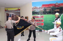 Kapolda Pimpin Upacara Pencucian Pataka Polda Kepri
