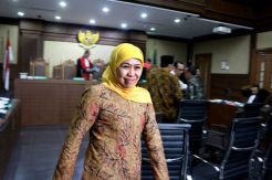 Jadi Saksi, Khofifah Jelaskan Soal Pesan Kiai Asep ke Rommy