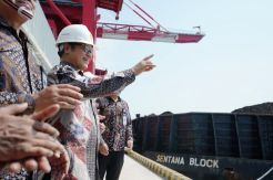 PLN Resmikan Operasi Perdana Terminal Batu Bara PLTU Jawa 7