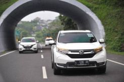 Honda CR-V Prestige, Meski Kencang namun Tetap Irit
