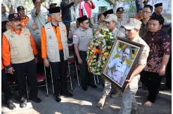 Cerita Ganjar Soal Ketegaran Dua Putra Sutopo Purwo Nugroho