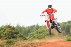 Sukses Balapan di Kelas MX2, Adel Bidik Poin di Semarang