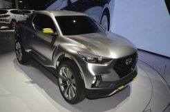 Hyundai  Santa Cruz Tantang Jagoan Pickup New Triton