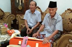 Kakek Pabbetai Naik Haji di Usia 101 Tahun