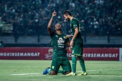 Persebaya Serbu PSS Sleman tanpa Amido Balde, Apa yang Terjadi?
