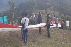 Satgas Yonmek 741 Bentangkan Merah Putih Sepanjang 1.773 Meter