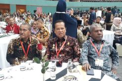 Bupati Jayapura Mathius...