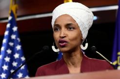 Ilhan Omar Sebut Trump Fasis