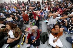 Antusiasme Peserta Audisi Indonesian Idol X di Surabaya Sangat Tinggi