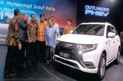 Mitsubishi Outlander PHEV Jangan Cuma Jadi Mobil Listrik