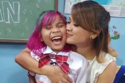 Nirina Zubir Cemas Lepas Anak Kembali Sekolah
