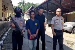Tak Dibelikan Rokok,...