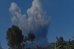 Pastikan Kondisi Gunung Tangkuban Parahu Pascaerupsi, ACT Jabar Kirimkan Tim