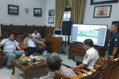 Pemkab dan PT KAI Kaji Jalur Kereta Api ke Kota Blora