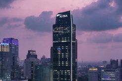Semester I, Laba Bersih Astra Terkoreksi 6%