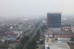 Kota Pekanbaru dan Pelalawan Masih Diselimuti Kabut Asap
