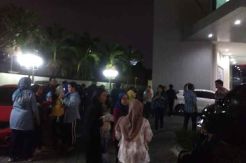 Gempa 7,4 SR Terasa hingga Jakarta, Warga Ibu Kota Berhamburan