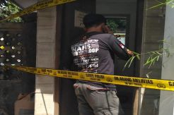 Pos Security Rumah Menteri Susi Pujiastuti di Pangandaran Dilempar Batu
