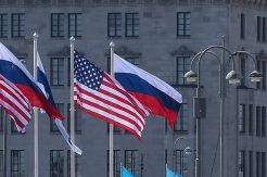 Rusia Desak AS Hentikan Rencana Penempatan Rudal