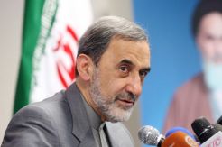Argentina Bekukan Aset 7 Warga Iran, Termasuk Penasihat Khamenei