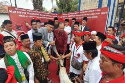Sembelih 22 Sapi dan 30 Kambing, PDIP Jadikan Kurban Semangat Solidaritas
