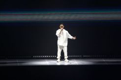 Suasana Haru Warnai Konser Pamitan Afgan di Istora Senayan
