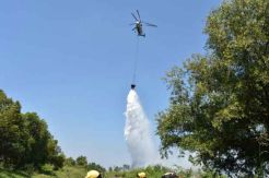 Karhutla, 5 Helikopter Dikerahkan Lakukan Pengeboman Air