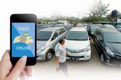 Organda DKI Tolak Angkutan Online Plat Hitam Bebas Ganjil Genap